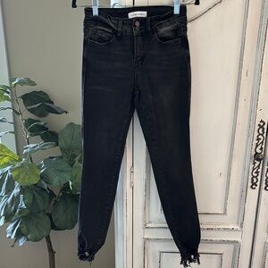 Flying Monkey Black Skinny Jeans Size 26 Raw Hem Mid-Rise Stretch